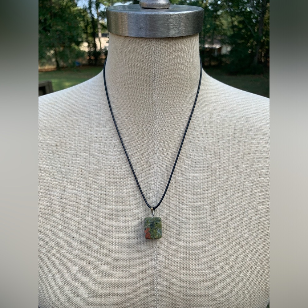 Handmade Genuine Stone Chunk Amulet Necklace - Picture 7 of 13